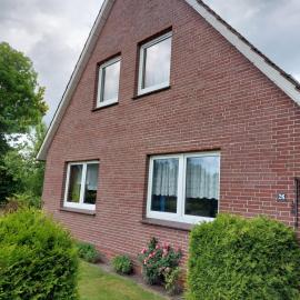 Ferienhaus Hanna，位于Apen的酒店