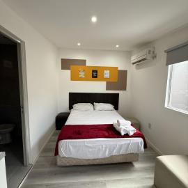 Apartamentos Centro，位于圣萨尔瓦多德朱的酒店