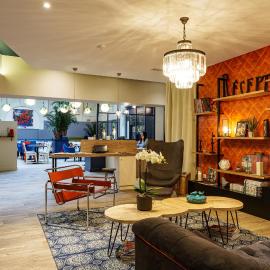 The Originals Boutique, Hôtel Le Londres, Saumur，位于索米尔的酒店