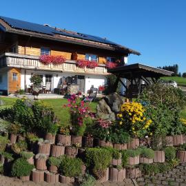 Gästehaus Koros，位于费斯恩的酒店