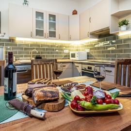 Vénhegyi Levendula Vendégház Mór，位于莫尔的酒店
