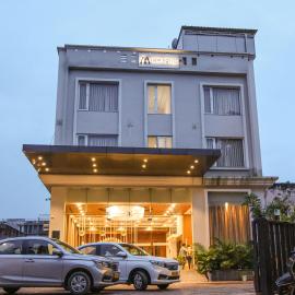 HHW Buddha lineage Sarnath Varanasi，位于瓦拉纳西的酒店