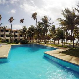Hotel Club Akumal Caribe，位于艾库玛尔的酒店