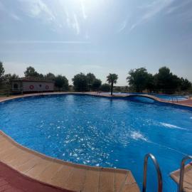 Balneario Cervantes，位于圣克鲁斯德穆德拉的酒店