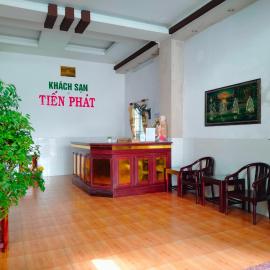 khách sạn Tiến Phát，位于金瓯的酒店