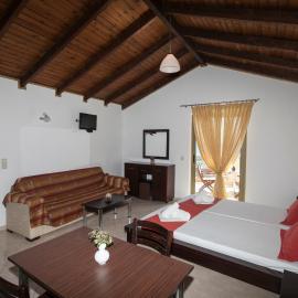 Siarbas Hotel,位于帕拉利亚维拉乔的酒店