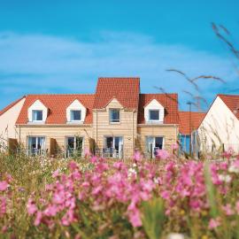 Résidence Odalys Les Villas de la Baie，位于勒克罗图瓦的酒店