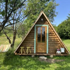Breb 220D glamping，位于Breb的酒店