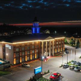Sonesta Essential Hotels Overland Park，位于欧弗兰帕克的酒店