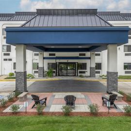 Best Western Bolingbrook Hotel，位于波林布鲁克的酒店