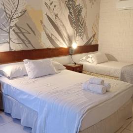 Hotel Alejandro 1，位于帕索德洛斯利布雷斯的酒店