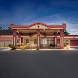 Americas Best Value Inn & Suites Williamstown，位于威廉斯敦的酒店