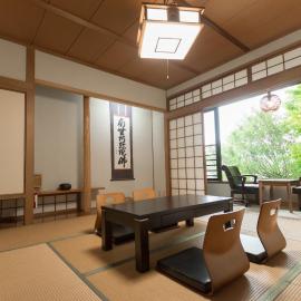 Miyajima Guest House Mikuniya，位于宫岛的酒店