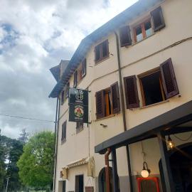 Hotel Gambassi，位于甘巴西泰尔梅的酒店