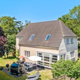Lovely Home In Væggerløse With Wifi，位于博托比的酒店