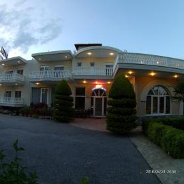 Hotel Akrogiali,位于科里诺斯的酒店
