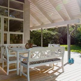 An Intimate Get-Away By The Sandvig Bay，位于哈泽斯莱乌的酒店