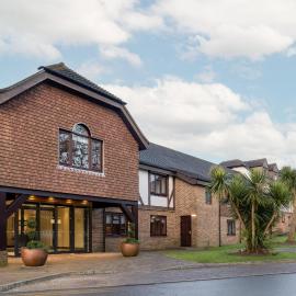 Felbridge Gatwick Hotel & Spa，位于东格林斯特德的酒店