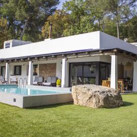 LAMAGADA - Casa en Montseny con Piscina Salada，位于塞瓦的酒店