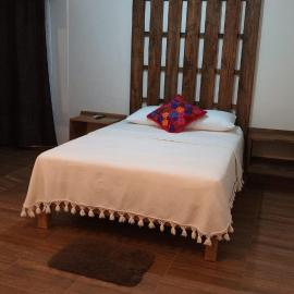 Hotel Cassaterra，位于巴耶斯城的酒店