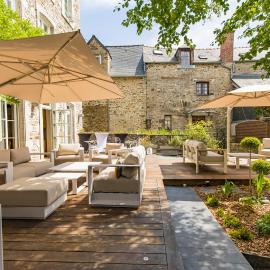 Hôtel Le D'Avaugour，位于迪南的酒店