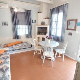 Niriides Apartments & Studio，位于瓦西的酒店