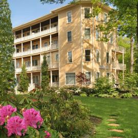 Spencer Hotel & Spa Chautauqua，位于肖托夸的酒店