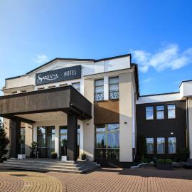 Hotel Santana，位于比亚韦斯托克的酒店