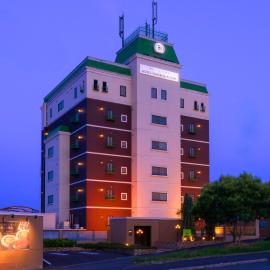 ホテルファンタジアリゾート 松山 -Adult Only-，位于松山的酒店