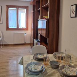 Apartamento Uxín，位于伊萨瓦的酒店