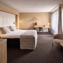 Van der Valk Hotel Leusden - Amersfoort，位于雷斯登的酒店