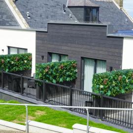 The Knowes Hotel & Restaurant，位于Macduff的酒店