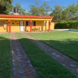 Casa fraccionamiento colonos Ticuman，位于Ticumán的酒店