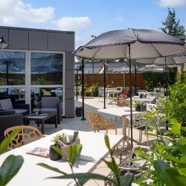 NOVALIS Hotel Dresden by AURUM，位于德累斯顿的酒店