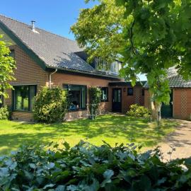 5 pers vakantiehuis met Hottub nabij Vorden，位于Hengelo的酒店