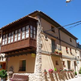 Entrefrutales，位于La Vilueña的酒店