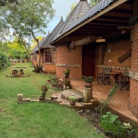 The Fort Valley BnB , Karatu，位于卡拉图的酒店