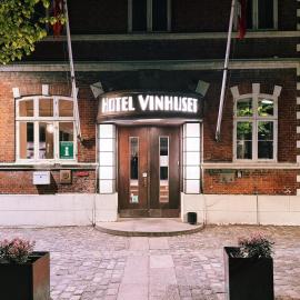 Hotel Vinhuset，位于奈斯特韦兹的酒店