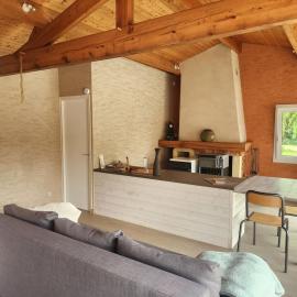 Bienvenue chez nous !，位于Combrand的酒店