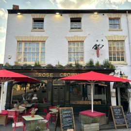 The Rose and Crown，位于沃里克的酒店