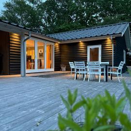 Modern Family House Near Beach In Odsherred，位于比戈的酒店