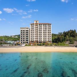 Best Western Okinawa Kouki Beach，位于名户的酒店