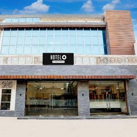 Townhouse Alwar Bus Station，位于阿尔瓦尔的酒店