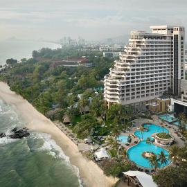 Hilton Hua Hin Resort & Spa，位于华欣的酒店