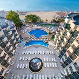 Hotel Zenith，位于阳光海滩的酒店