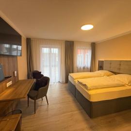 Zur Post Wellness und Sporthotel，位于Tännesberg的酒店