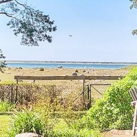 4 person holiday home in KLINTEHAMN