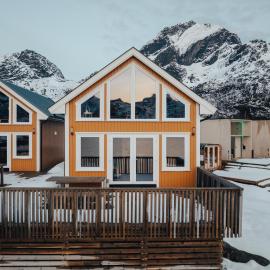 Fjordview Ryten 2 Retreat，位于Sund的酒店