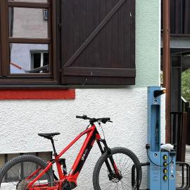 Chalet della Luna questo non è un albergo è quello che cercavi，位于克拉维埃的酒店