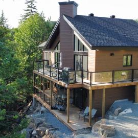 O'Chalet 13，位于Sainte-Thècle的酒店
